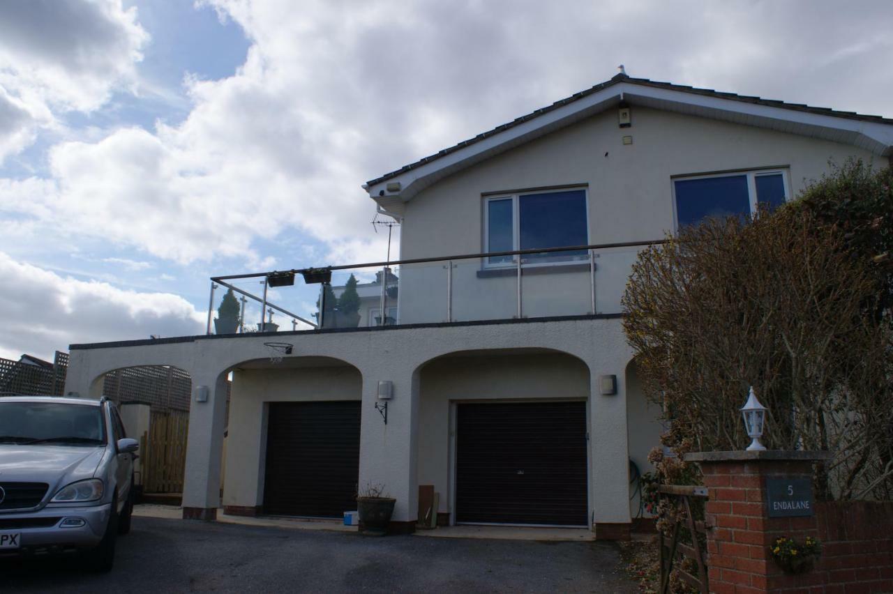 Luxury 3 Bedded With Sea Peeps And Parking